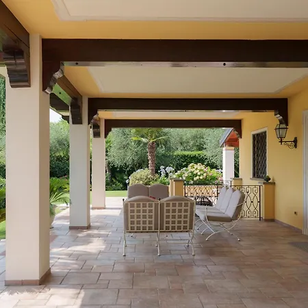 Villa Elena