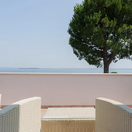 Villa Elena Moniga del Garda