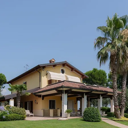 Villa Elena