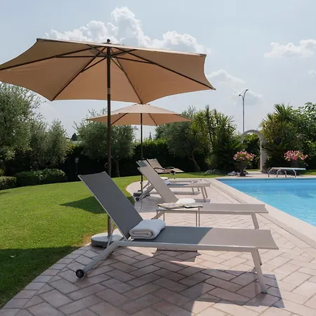 别墅 Elena Moniga del Garda