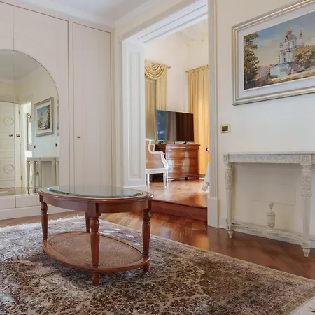 Elena Moniga del Garda